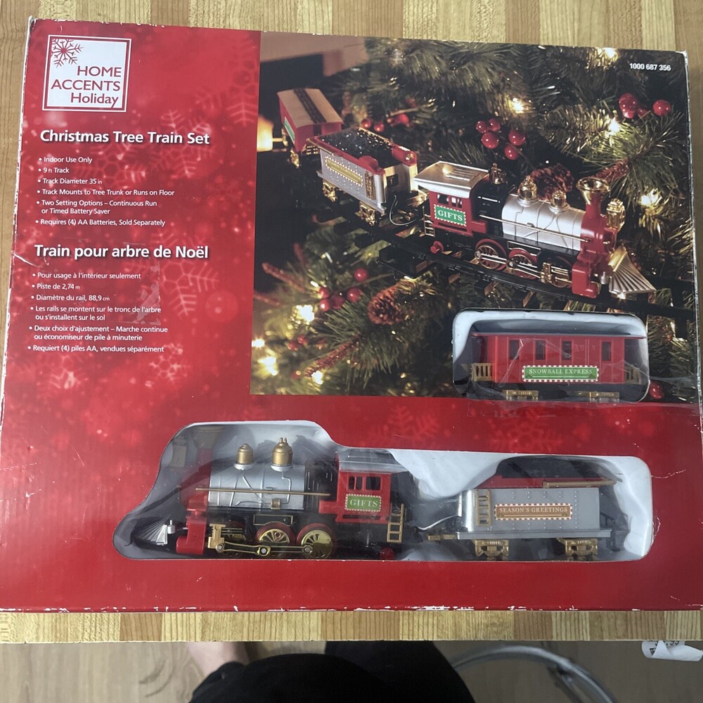 Home Accents Christmas Tree Train Track Set 9 FT Tree *READ*